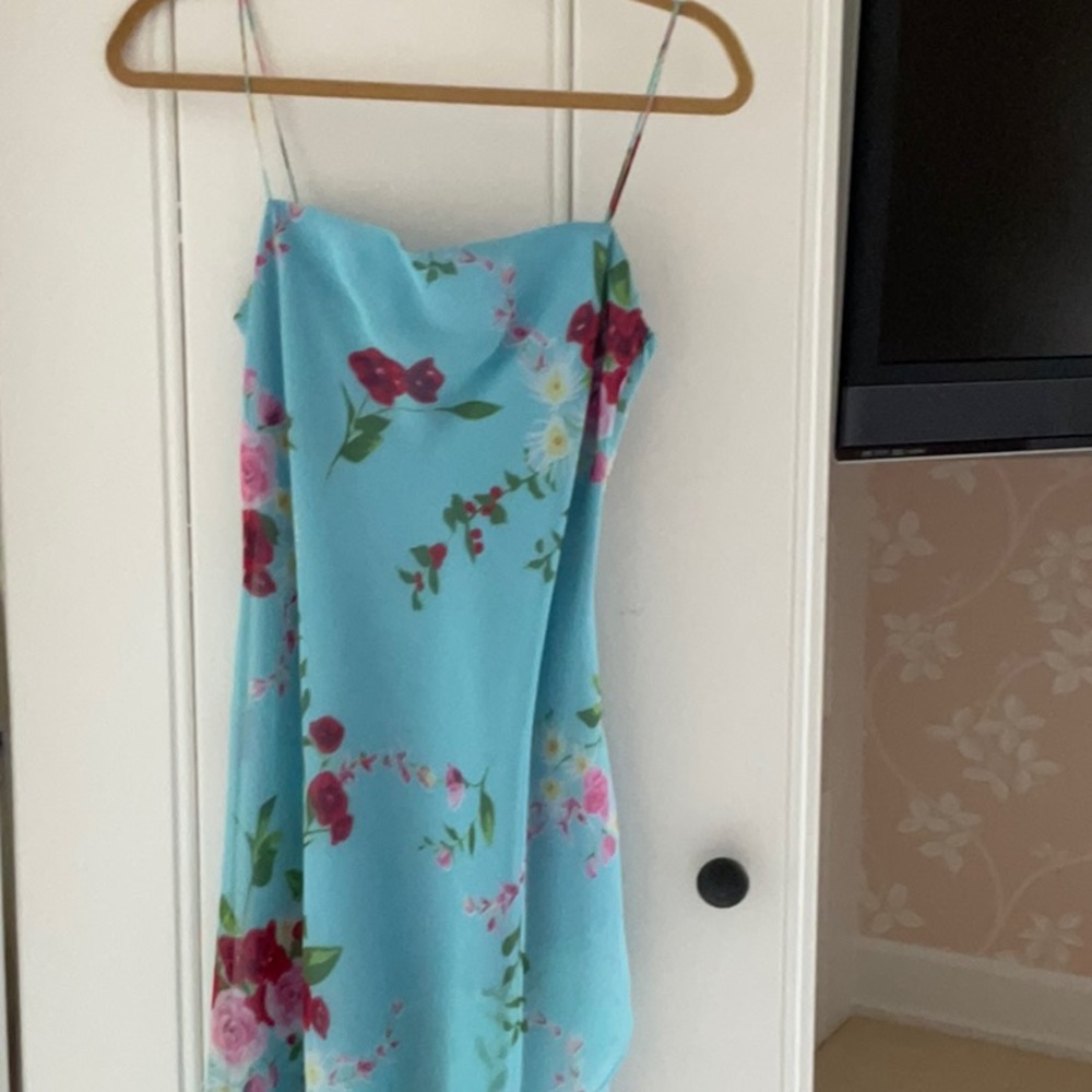 Size 4 laundry summer dress
